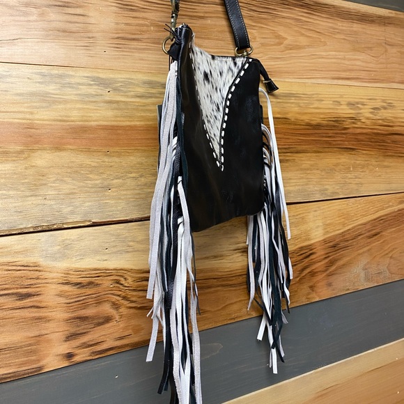 NWT Myra Bag Fringed Concealed-Carry Leather Bag in black and white. - Picture 3 of 14